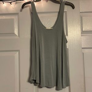 Gray tank